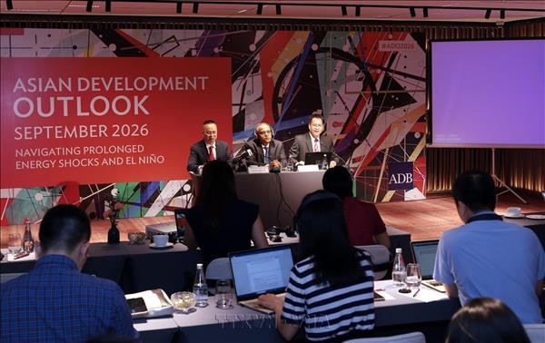 LADB relève fortement ses prévisions de croissance pour le Vietnam en 2026 et 2027