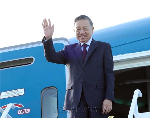 Top leader successfully concludes visit to the US