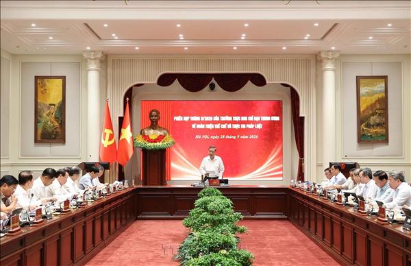 Líder vietnamita exige corregir pronto las deficiencias en la aplicación de la ley
