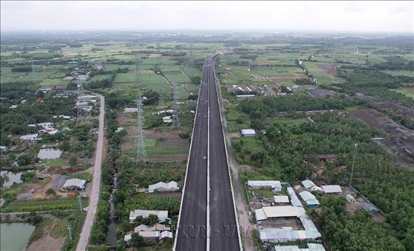 Lautoroute Ben Luc - Long Thanh rapproche le delta du Mékong de laéroport de Long Thanh