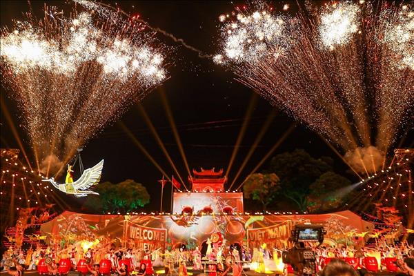 Cultures of the World Festival opens in Hanoi