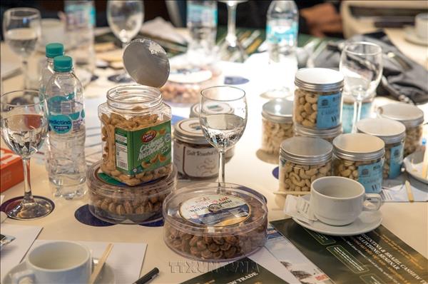 Vietnam targets Argentina to boost cashew exports