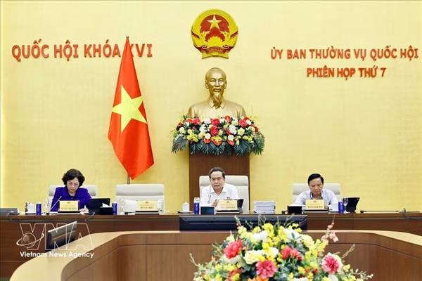 7-е заседание Постоянного комитета НС: обсуждение законопроектов о жилье и деятельности в сфере недвижимости