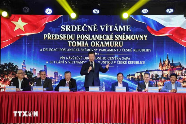 ປະ​ທານ​ສະ​ພາ​ຕ່ຳ ສ.ເຊັກ​ໂກ ຕີ​ລາ​ຄາ​ສູງ​ຈິດ​ໃຈ​ເຊື່ອມ​ໂຍງ ແລະ ປະ​ກອບ​ສ່ວນ​ຂອງ ປະ​ຊາ​ຄົມ​ຊາວ​ຫວຽດ​ນາມ​ຢູ່​ສ.ເຊັກ​ໂກ ເຂົ້າ​ສັງ​ຄົມ​ເຊັກ​ໂກ