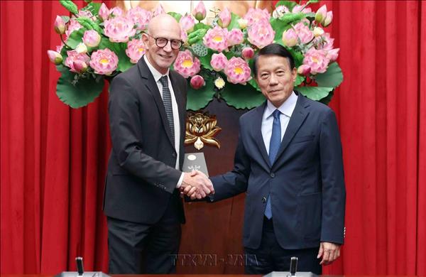 Thúc đẩy hợp tác đào tạo, nghiên cứu công nghệ an ninh với Trường Đại học Concordia