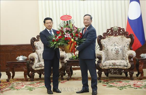 Vietnam, Laos step up efforts to deepen cooperation