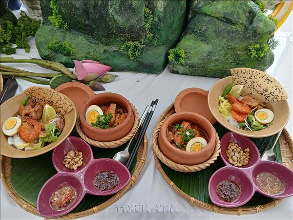  Hồn xứ Quảng trong tô mỳ đậm đà