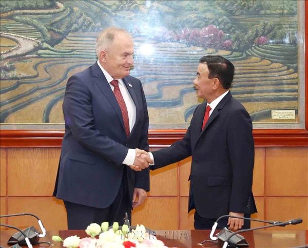 Key Party leader hosts Hungarian Workers Party chief