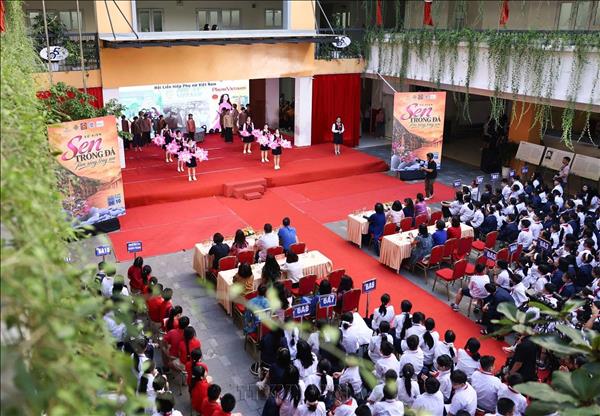 Đưa các giá trị lịch sử đến gần công chúng