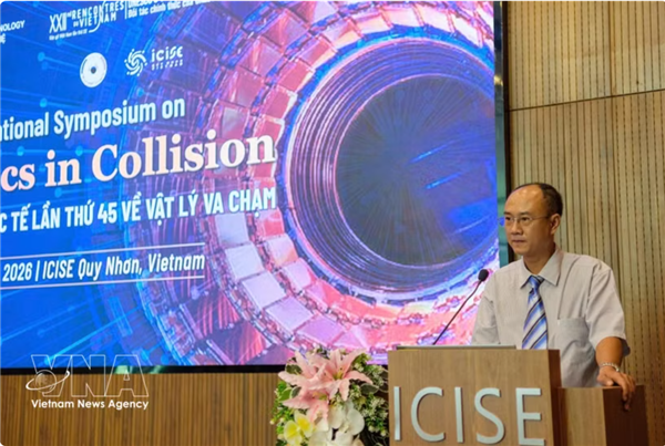 Le 45e Symposium international sur la physique des collisions souvre à Gia Lai