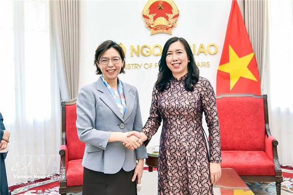 越南与韩国加强APEC办会协调与经验分享