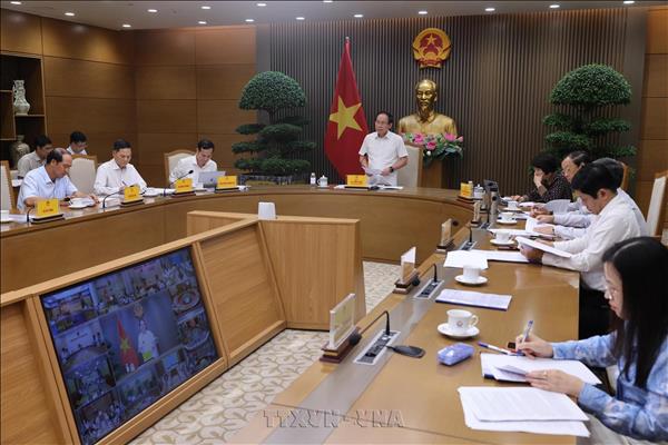Phó Thủ tướng Lê Tiến Châu: Bảo đảm tuyệt đối an toàn trong xây dựng trường liên cấp tại các xã biên giới