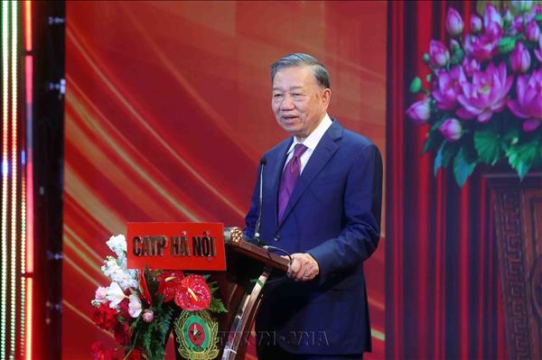 Phát huy truyền thống vẻ vang, gia tăng đóng góp, cống hiến của Câu lạc bộ bóng đá Công an Hà Nội
