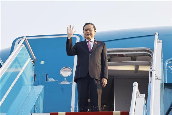越南国会主席陈青敏启程对中国进行正式访问