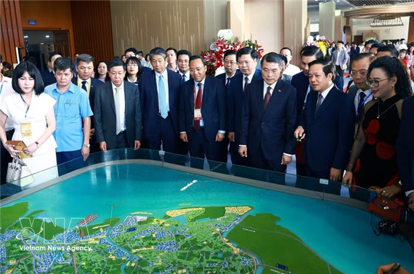越南政府总理黎明兴：兴安省需有效开拓新发展空间，打造成为强劲增长极