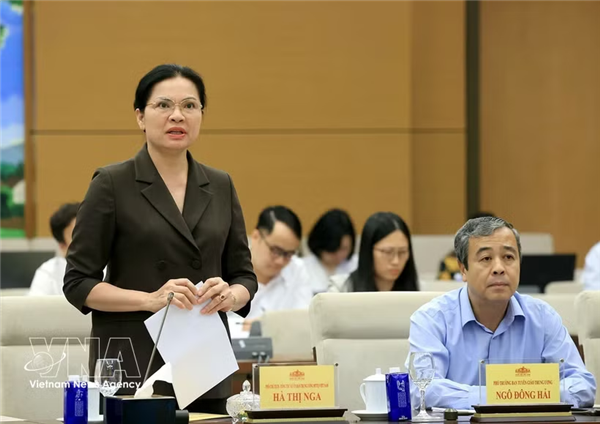 国会常委会第七次会议：纾困解难，为经济社会发展注入动力