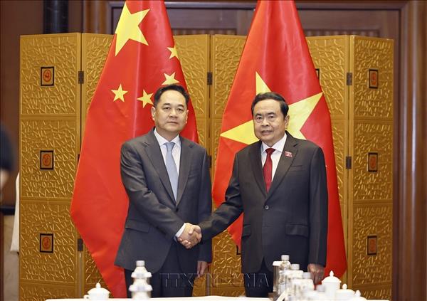 Vietnam y China estrechan los lazos de amistad entre sus pueblos