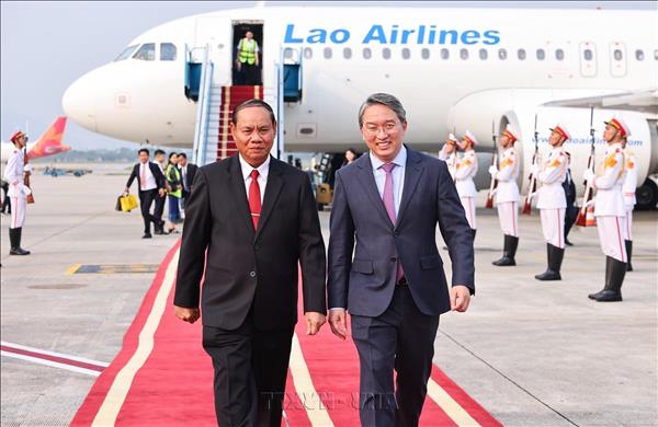 Dirigente del Partido Popular Revolucionario de Laos inicia visita oficial a Vietnam
