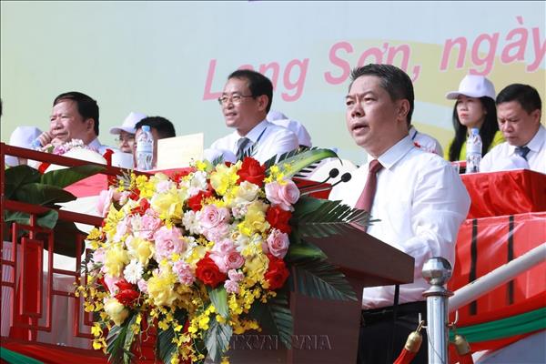 Phát triển phong trào luyện tập thể dục thể thao thường xuyên trong nhân dân