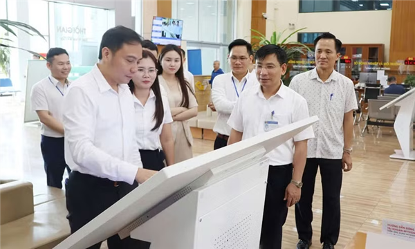 广泛开展人民助手应用沙盒试点