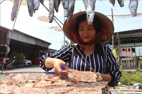 Dat Mui Drives Breakthrough in Maritime Economic Development