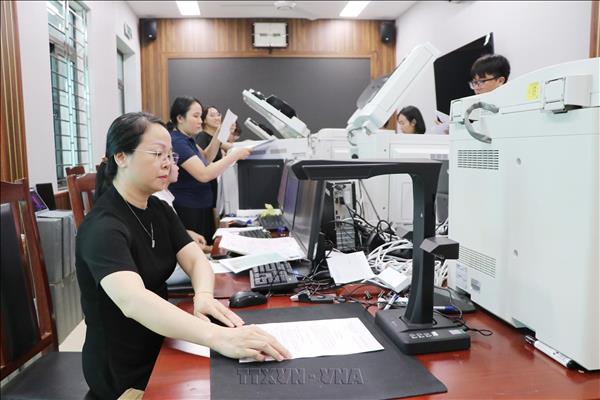 Đẩy nhanh số hóa, tạo lập hồ sơ đảng viên điện tử