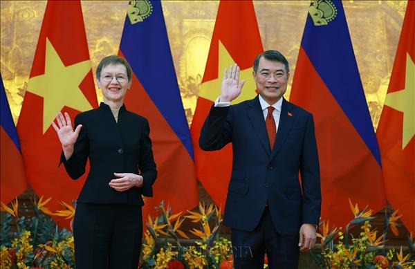 Primera ministra de Liechtenstein concluye con éxito su visita oficial a Vietnam