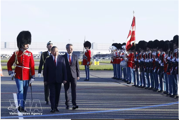 Le secrétaire général et président To Lam entame une visite dÉtat au Danemark