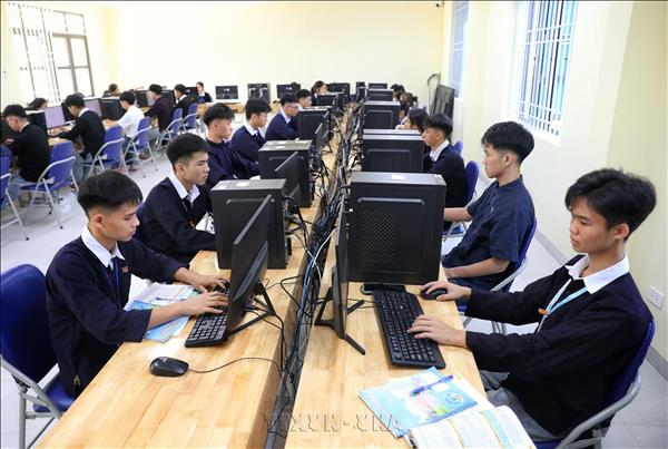 Chuyển đổi số mở rộng cơ hội học tập cho học sinh dân tộc thiểu số tại Bắc Ninh