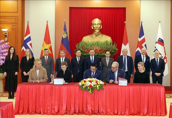 Truyền thông quốc tế: Cơ hội mở rộng thương mại và đầu tư giữa Việt Nam với châu Âu 