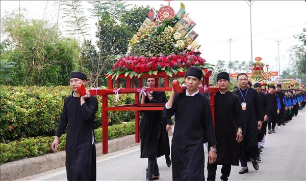 Lào Cai giữ nét đẹp văn hóa Lễ Cơm mới đền Đông Cuông