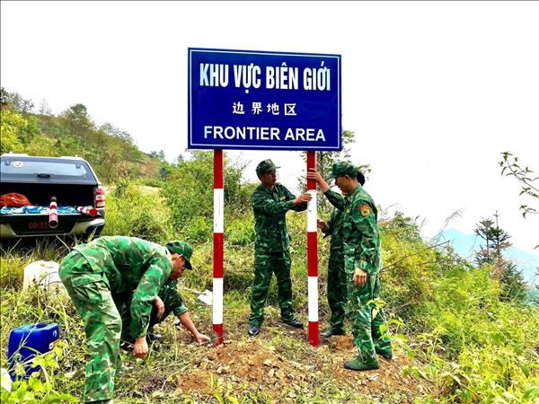 Đồng bộ hệ thống biển báo, nâng hiệu quả quản lý biên giới