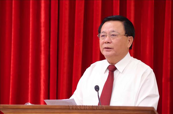 Kỳ họp thứ ba, Hội đồng Lý luận Trung ương: Xác định nền tảng lý luận cho sự phát triển lâu dài của đất nước