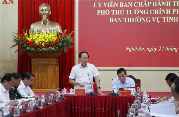 Phó Thủ tướng Lê Tiến Châu đề nghị Nghệ An lưu ý 3 vấn đề lớn