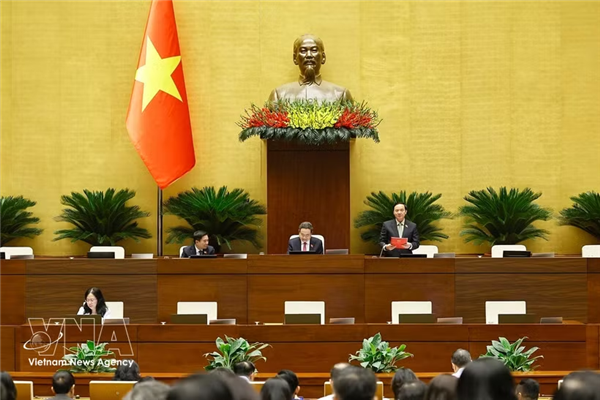 越南第十六届国会第二次会议：提请国会审议财政、预算及投资领域等法律草案