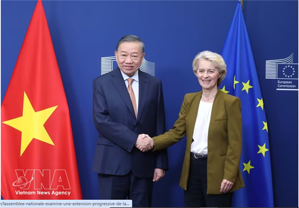 Le haut dirigeant To Lam rencontre la présidente de la CE Ursula von der Leyen