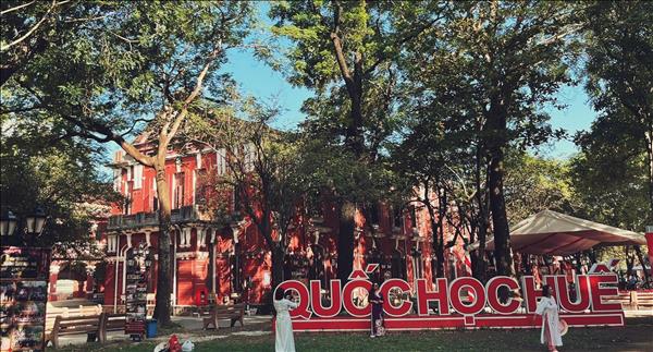 Quốc Học Huế – Dấu ấn kiến trúc Đông Dương giữa lòng Cố đô