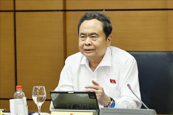 ບຸ​ລິ​ມະ​ສິດ​ໜູນ​ຊ່ວຍ​ການ​ລົງ​ທຶນ​ພິ​ເສດ​ຕ້ອງ​ຕິດ​ພັນ​ກັບ​ຄຳ​ໝັ້ນ​ສັນ​ຍາ ແລະ ໝາກ​ຜົນ​ຂອງ​ການ​ປະ​ຕິ​ບັດ