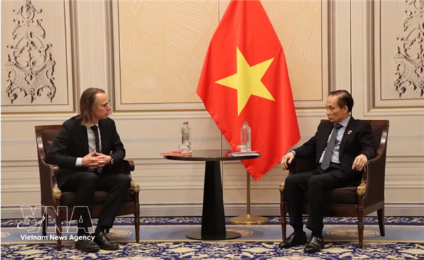 Le Vietnam et le Parti du travail de Belgique cherchent à renforcer leurs liens