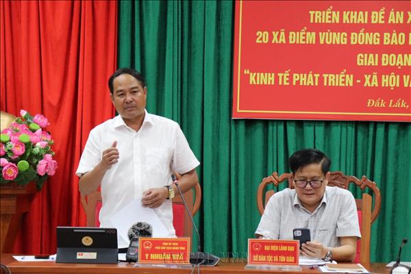 Ưu tiên nguồn lực, phát triển 20 xã điểm vùng đồng bào dân tộc thiểu số