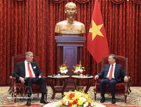 越共中央总书记、国家主席苏林会见多米尼加统一左翼运动党高级代表团