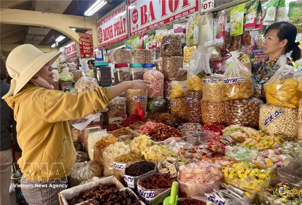 Commerce de détail : les épiceries traditionnelles face au défi de ladaptation