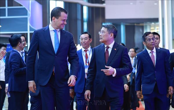 Thủ tướng Lê Minh Hưng: Việt Nam chủ động thích ứng, kiến tạo động lực phát triển mới