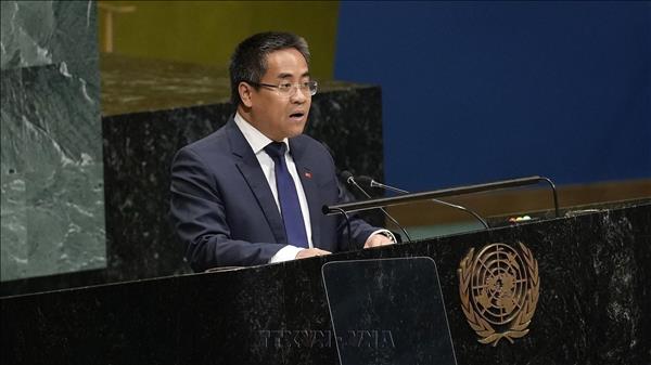 Vietnam joins international community in calling for end to US embargo against Cuba