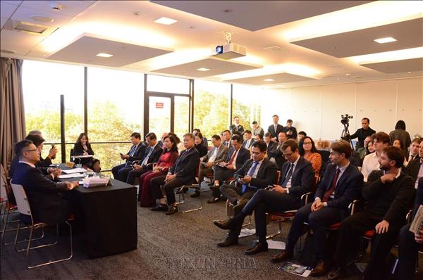 Mở rộng hợp tác Việt - Pháp trong công nghiệp, năng lượng sạch và công nghệ cao