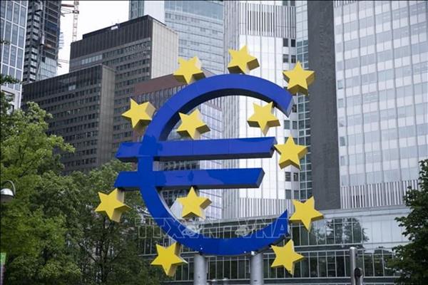ເສດຖະກິດຂອງເຂດ Eurozone ເຕີບໂຕ 0.4% ໃນໄຕມາດທີສາມ, ລື່ນກາຍການຄາດຄະເນ