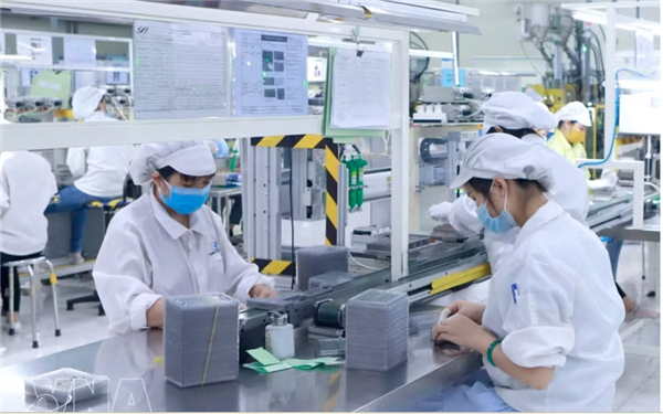 Lindustrie électronique confirme son rôle moteur et contribue à la croissance des exportations