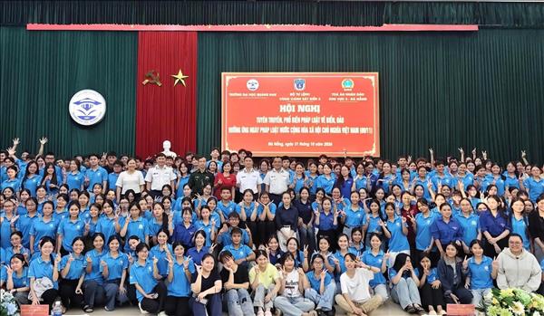 Lan tỏa thông điệp Thượng tôn pháp luật vì một biển đảo bình yên và phát triển