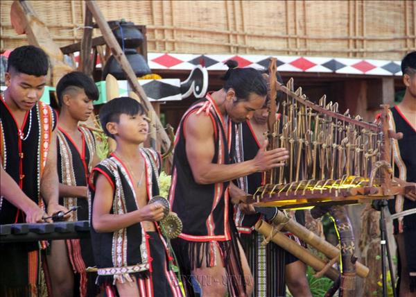 Lan tỏa âm hưởng cồng chiêng và nhạc cụ dân tộc Tây Nguyên