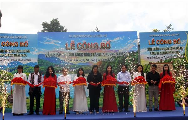 Làng du lịch cộng đồng gắn với bảo tồn bản sắc văn hóa đồng bào Jrai